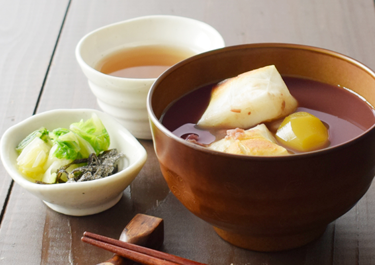 栗の甘露煮を入れて栗ぜんざい